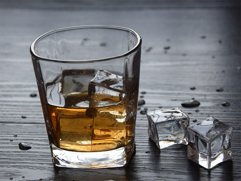 如何選擇品質(zhì)好的玻璃杯，這幾點(diǎn)一定要注意！